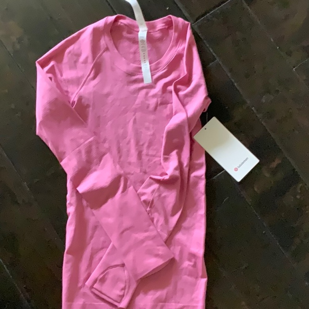 Lululemon Long sleeve swiftly tech